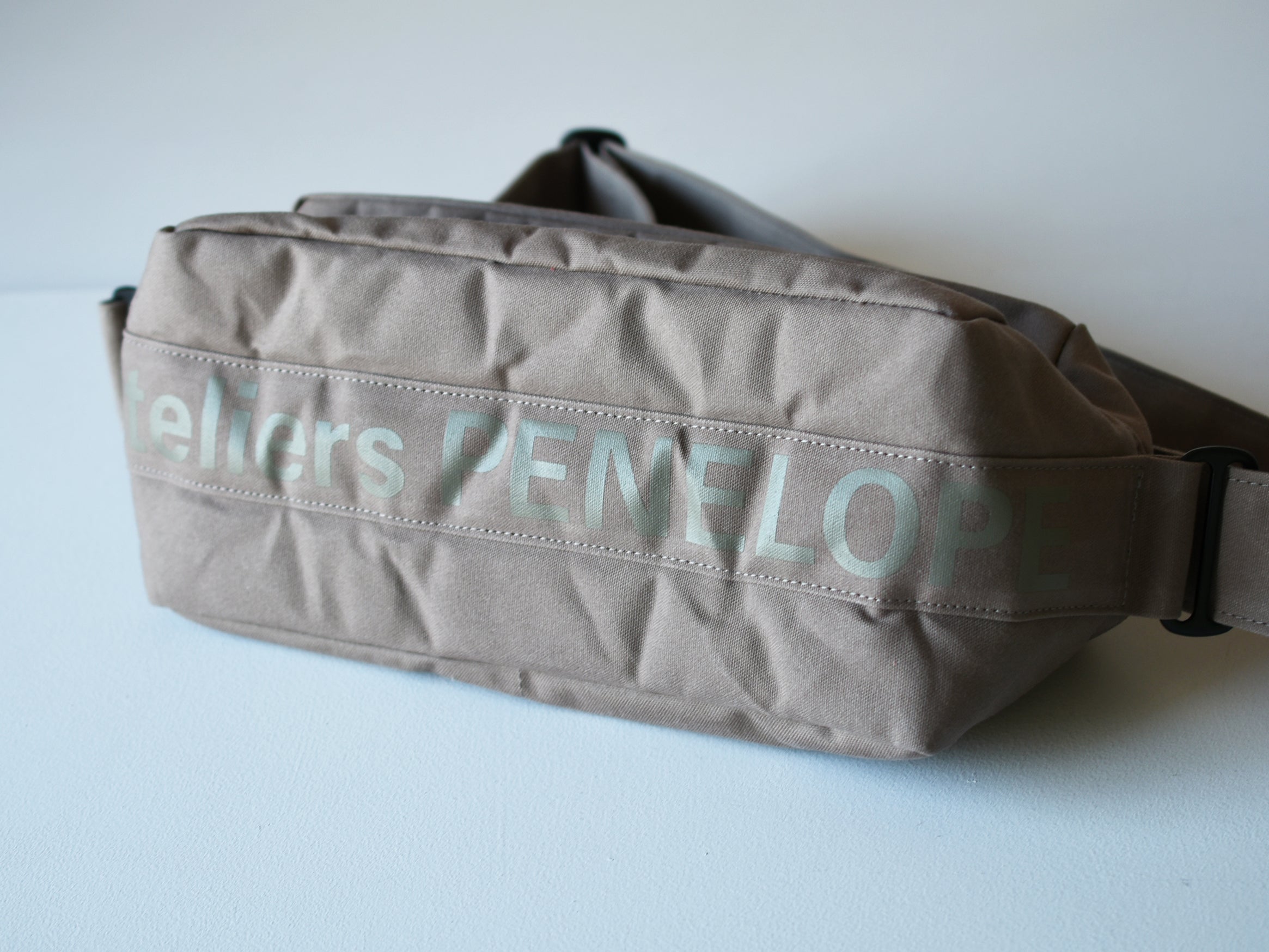 #10 Pan