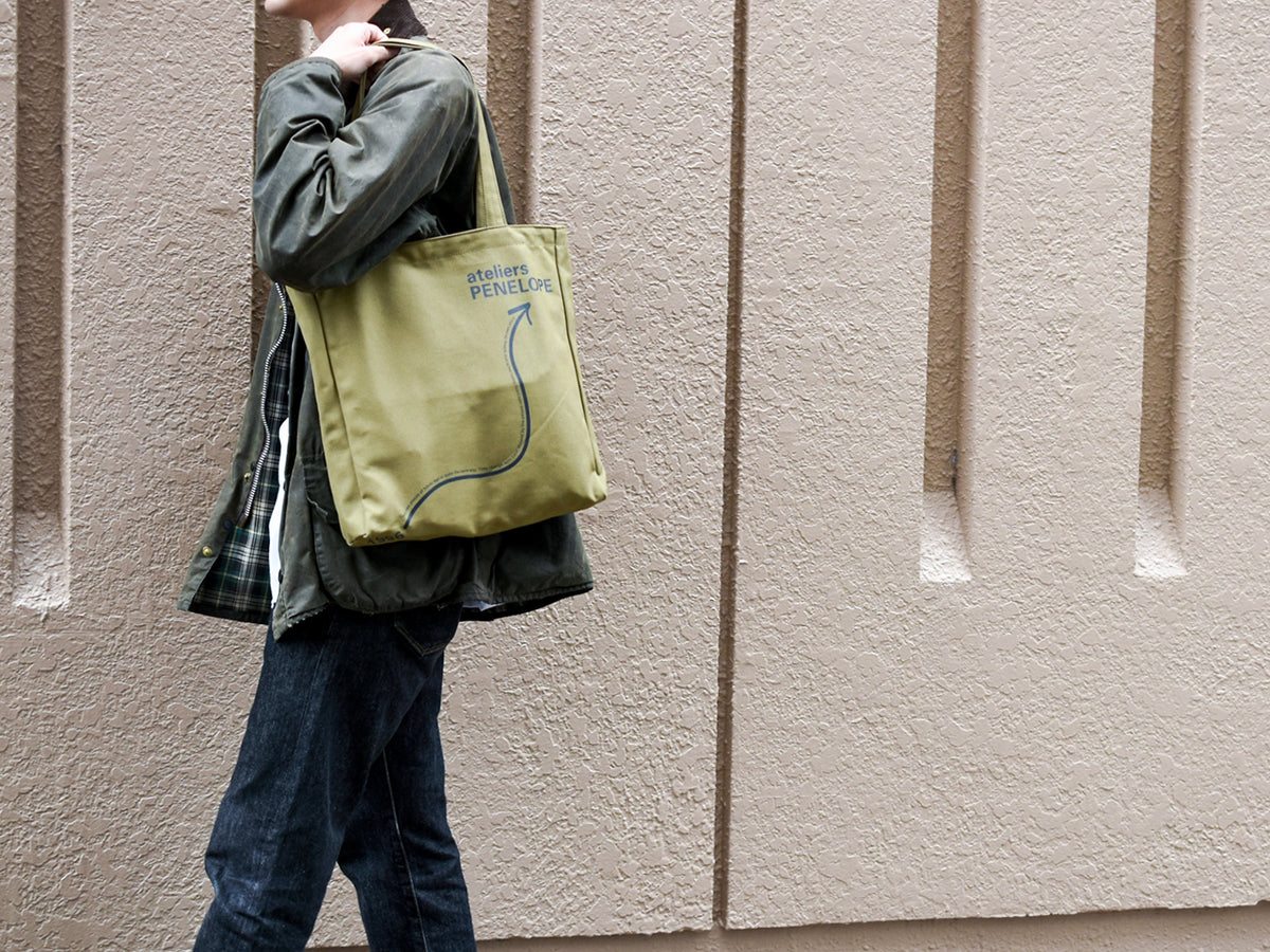 30th Arrow Tote