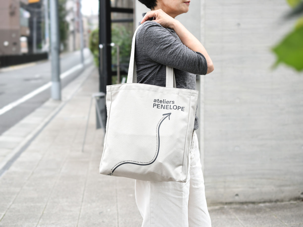 30th Arrow Tote