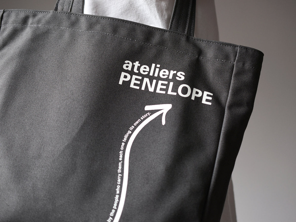 30th Arrow Tote