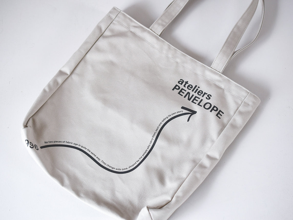 30th Arrow Tote
