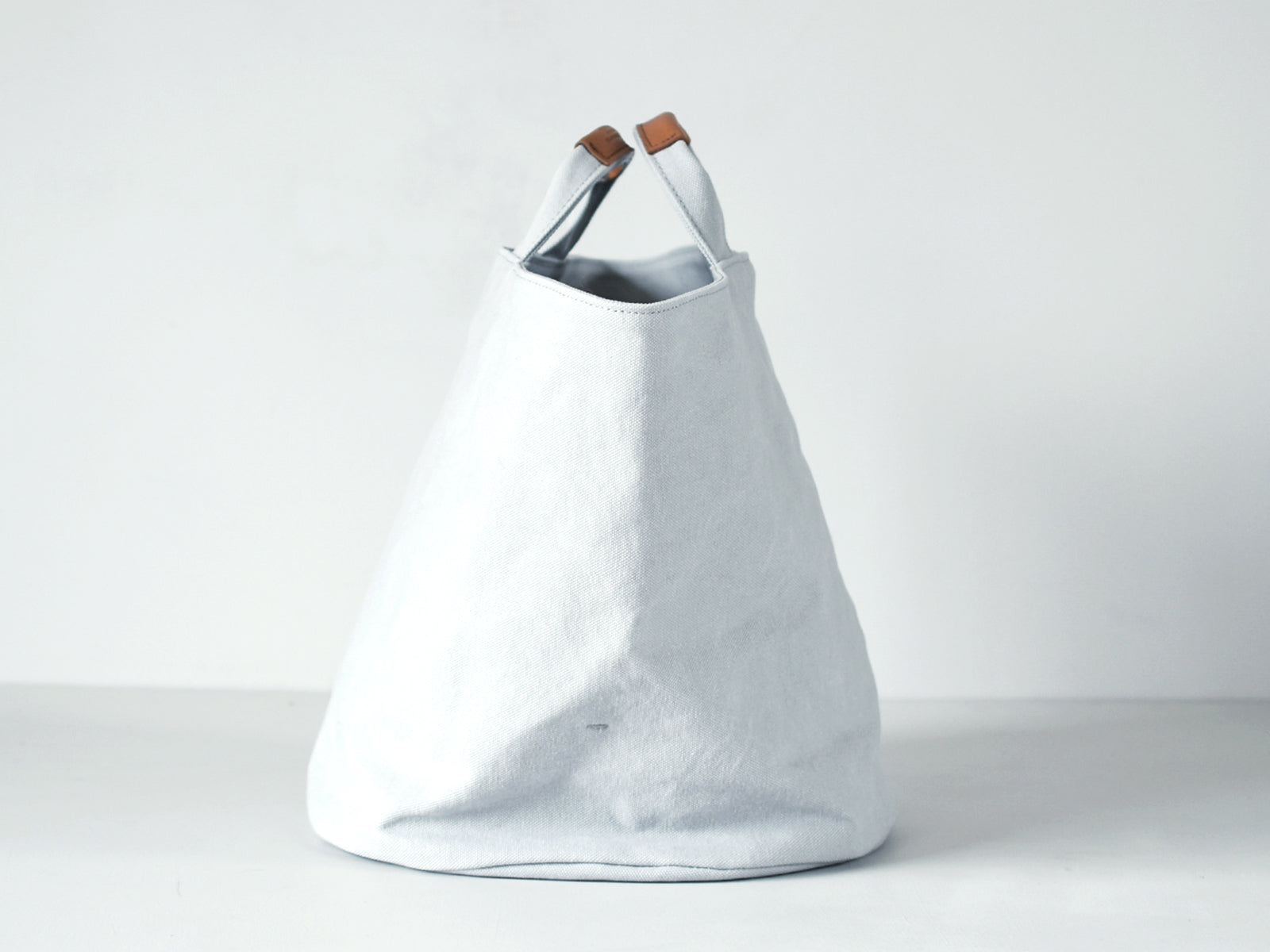 #6 Cylinder Bag