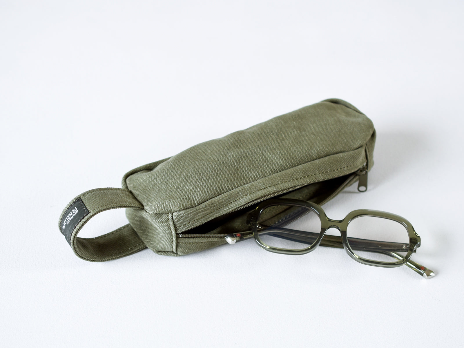 Bee Pen Case
