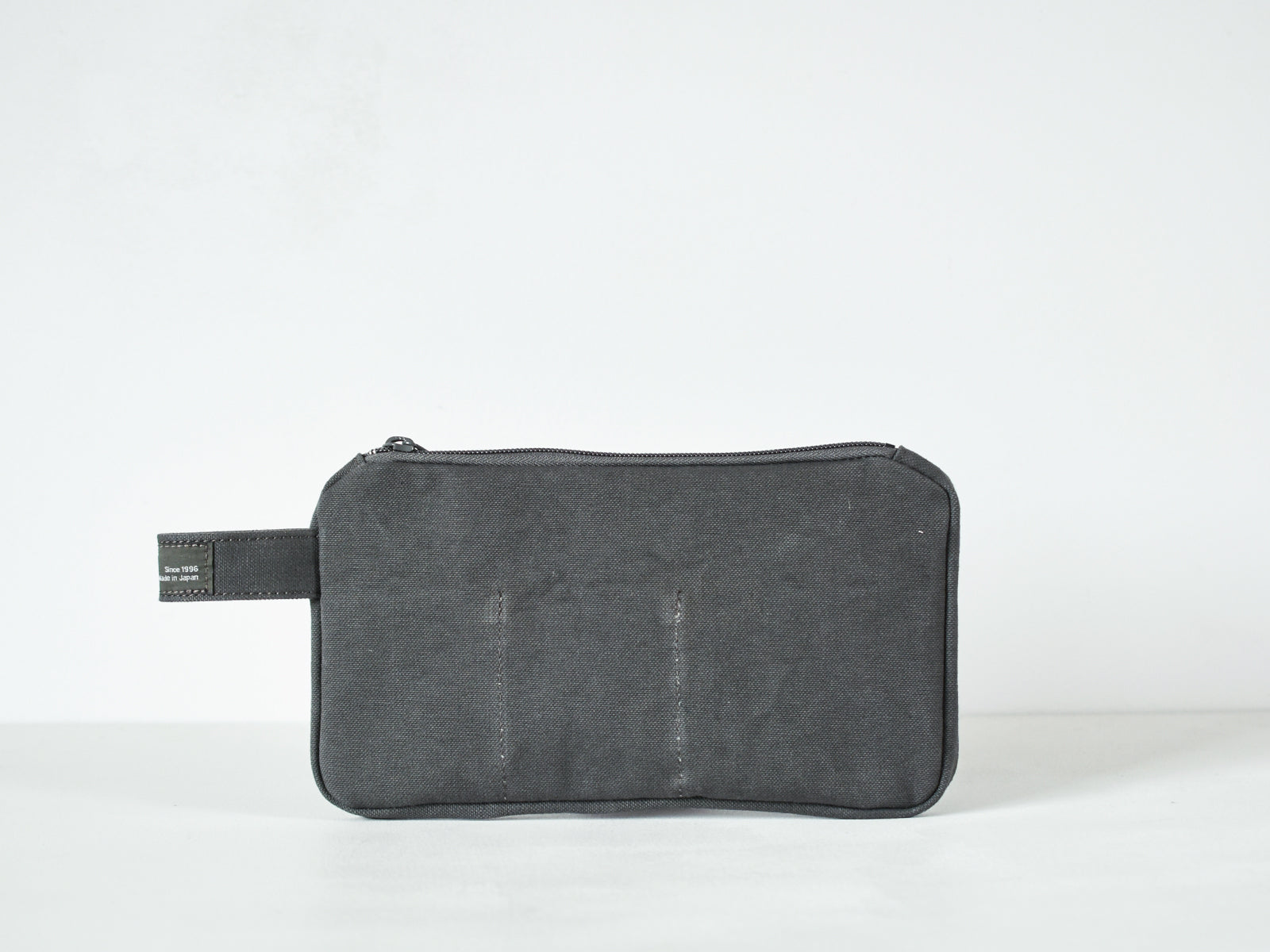 Bee Pouch