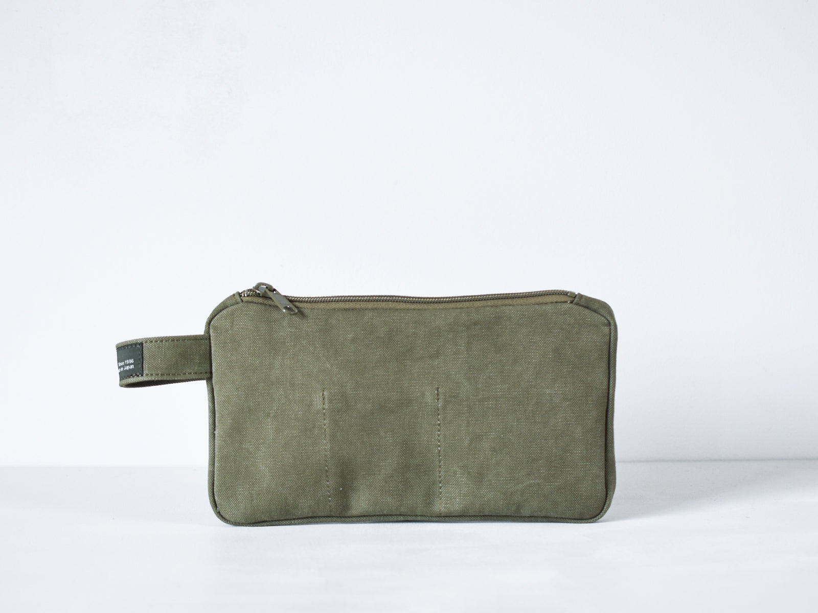 Bee Pouch