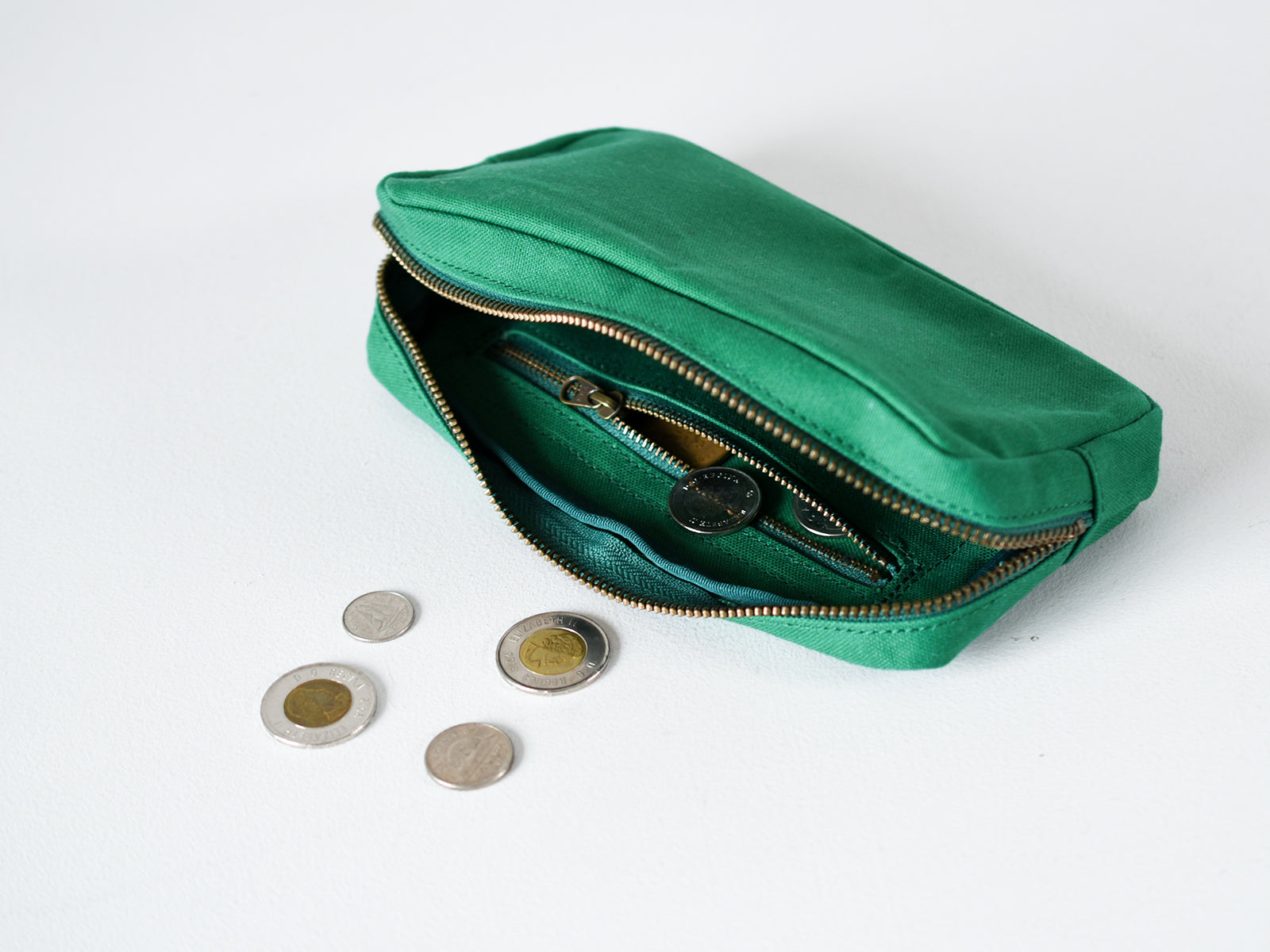Handy Pouch