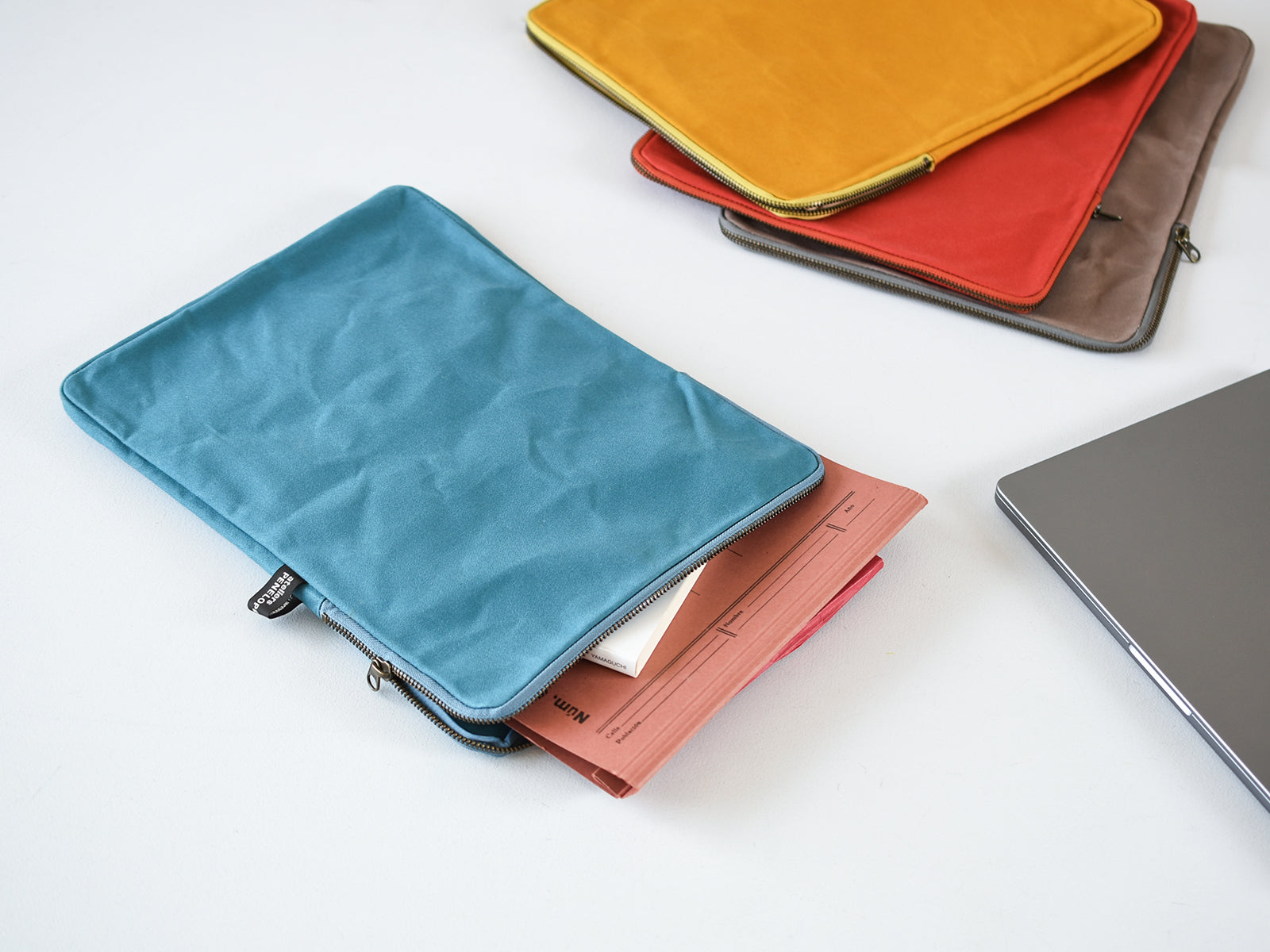 Hold Pouch(L)
