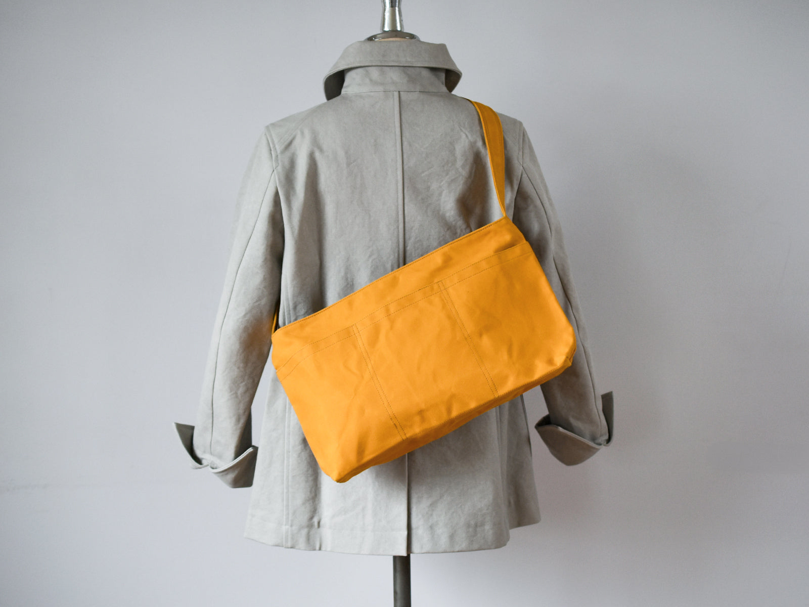Safari Shoulder
