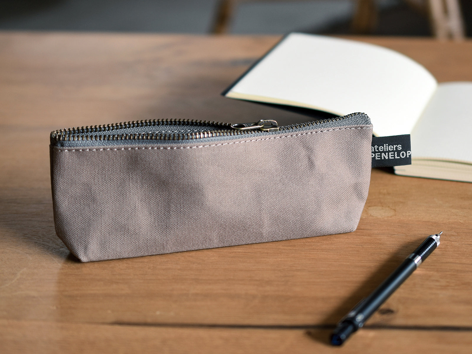 Pen Case | ateliers PENELOPE