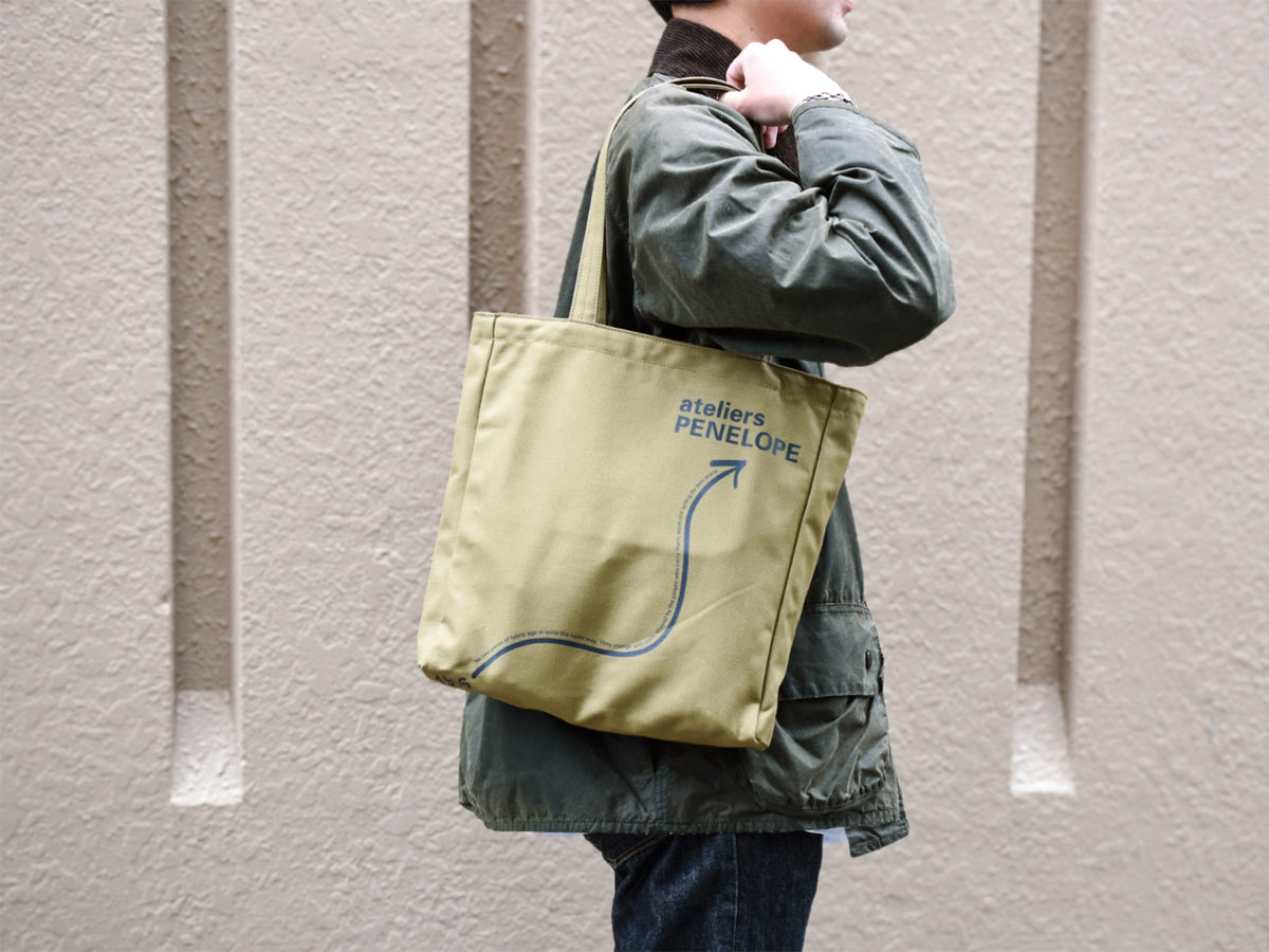 30th Arrow Tote