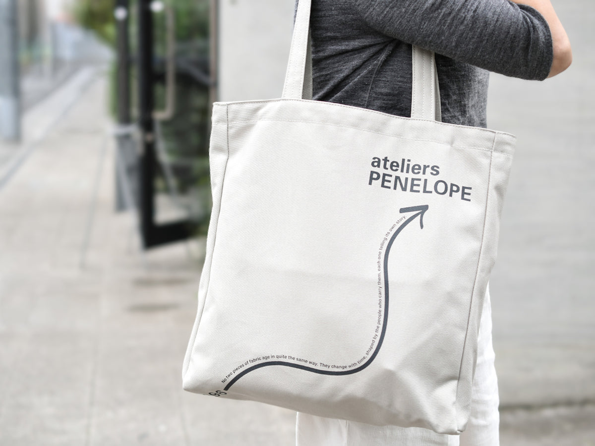 30th Arrow Tote