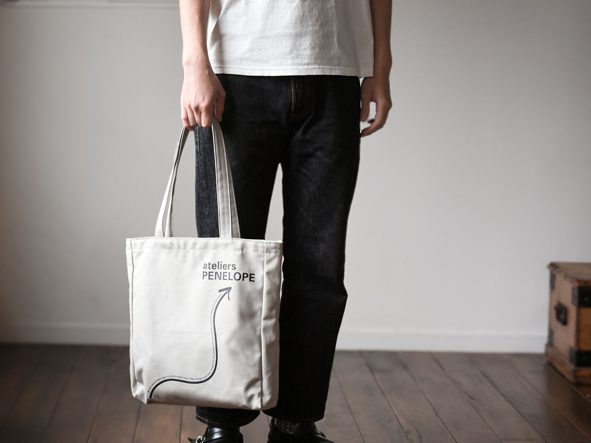 30th Arrow Tote