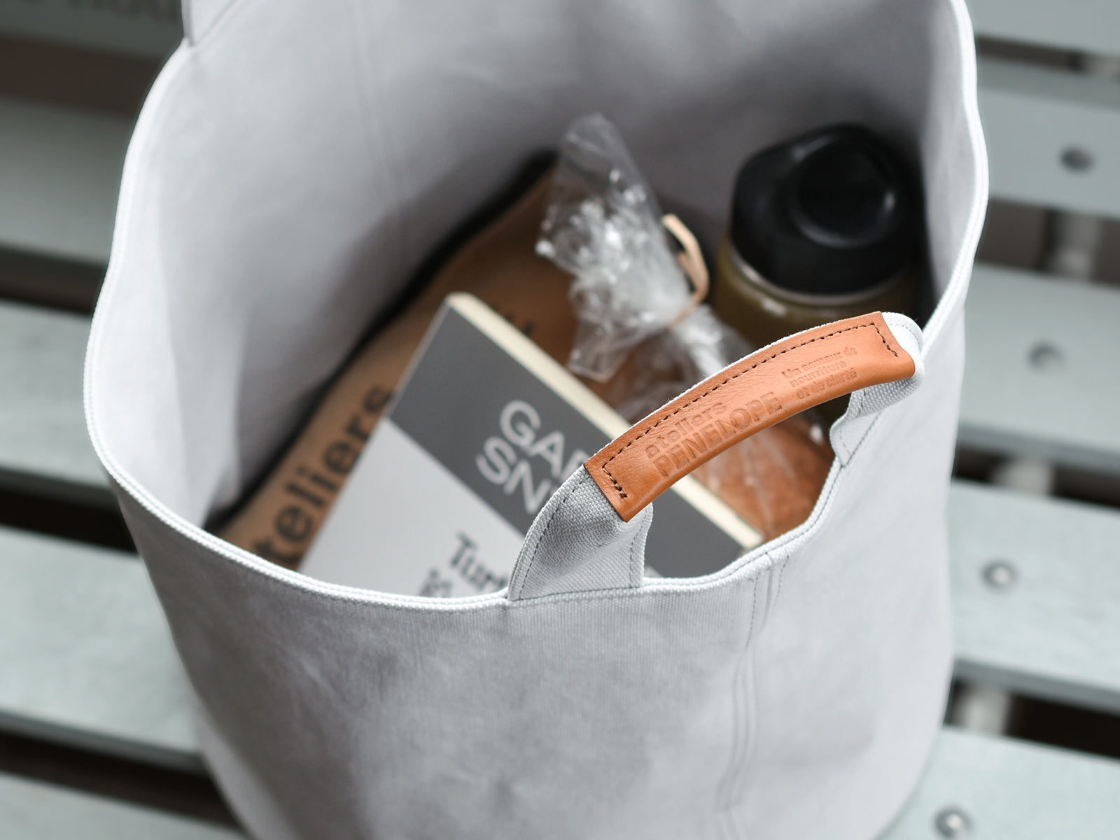 #6 Cylinder Bag