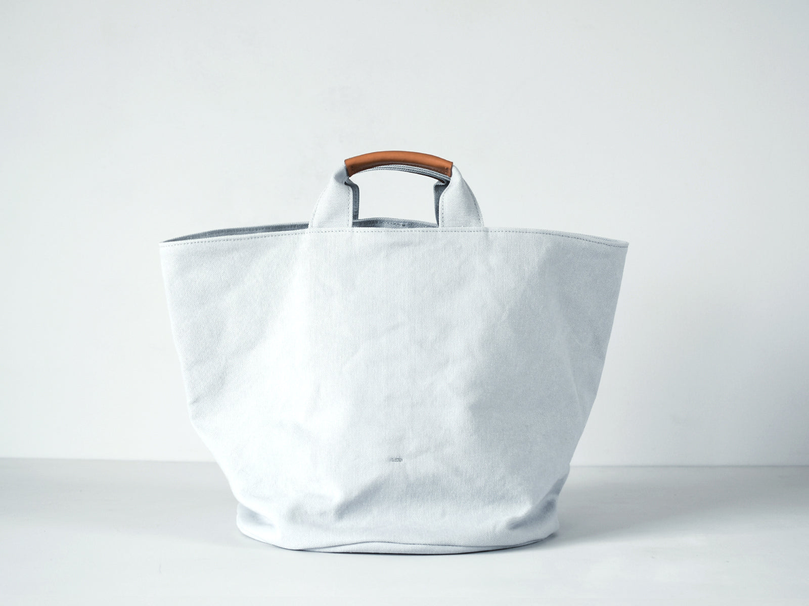 #6 Cylinder Bag