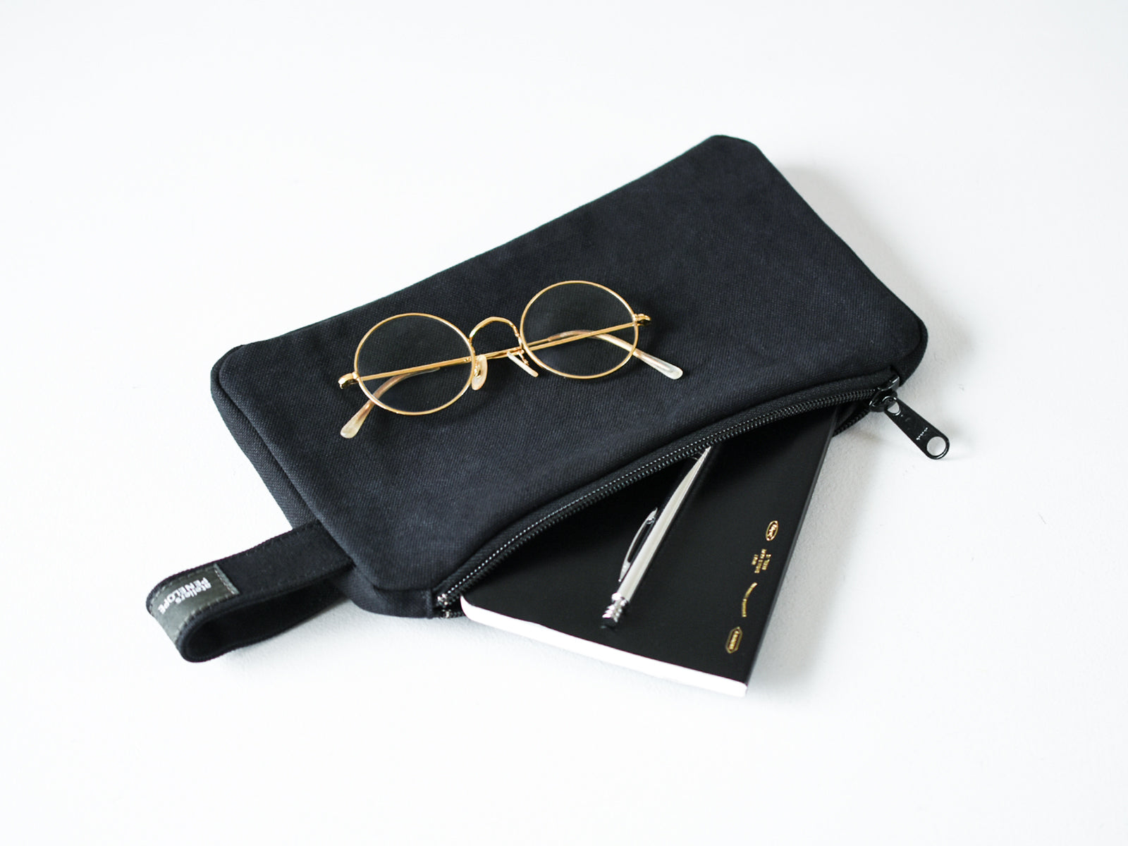 Bee Pouch