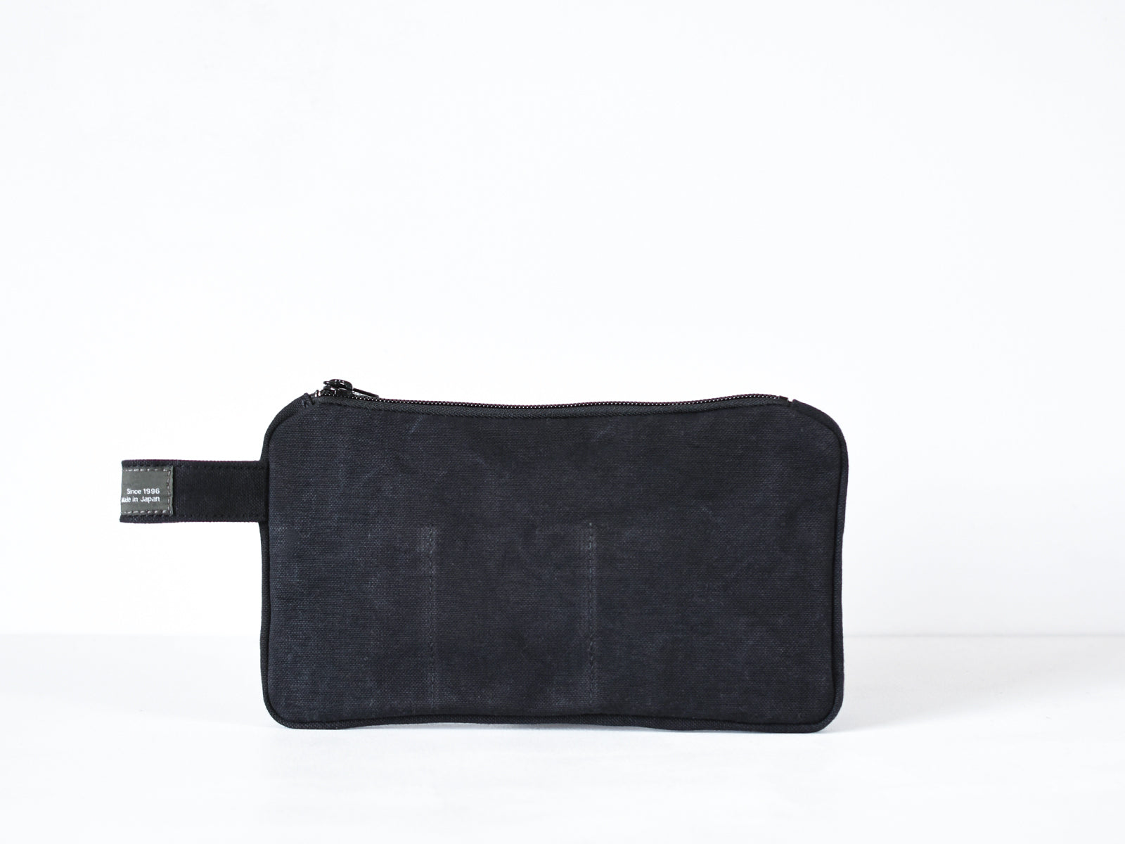 Bee Pouch