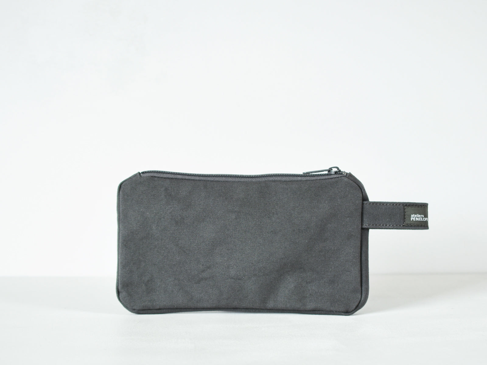 Bee Pouch
