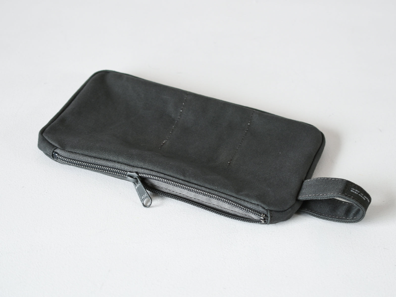 Bee Pouch