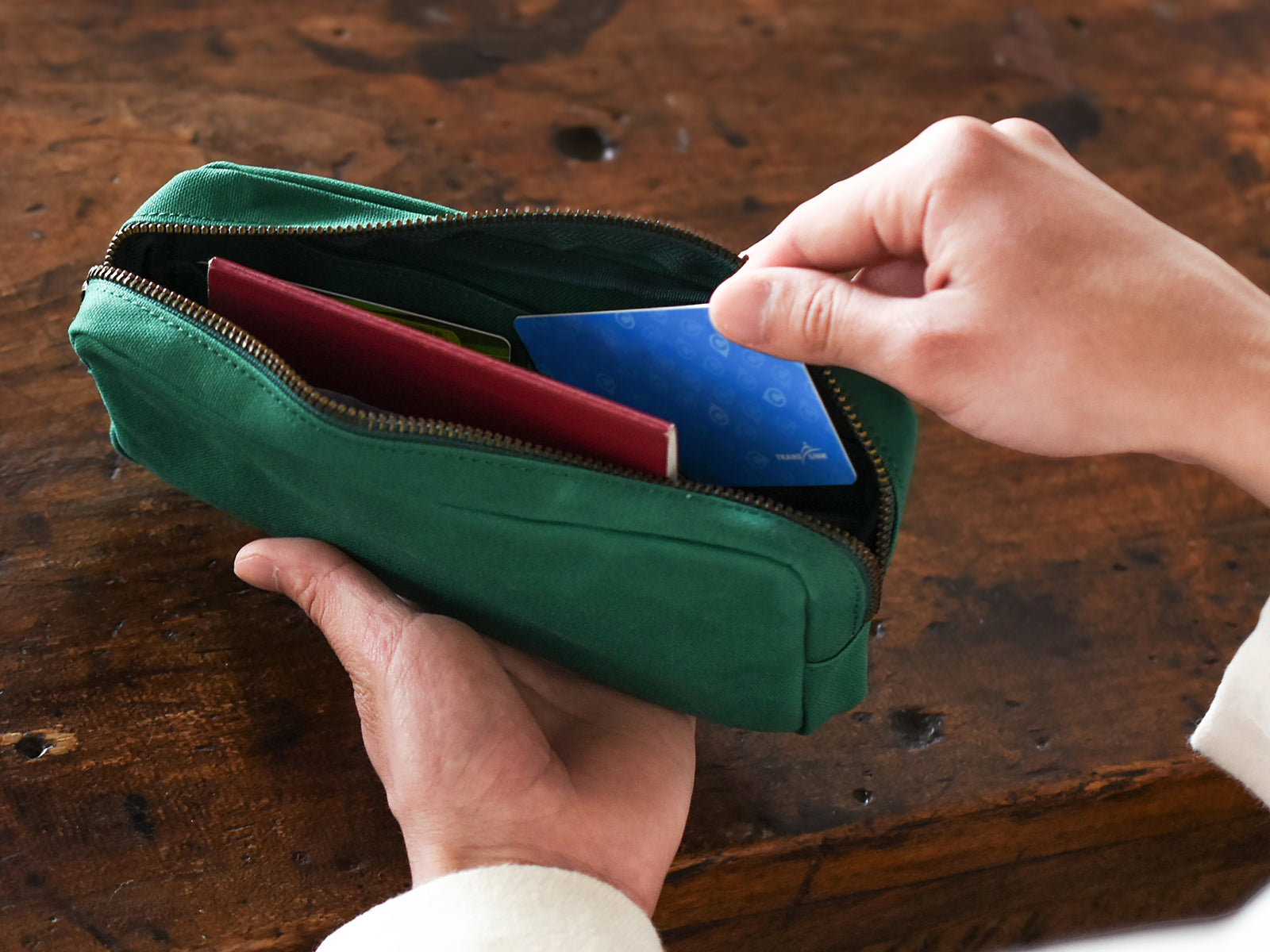 Handy Pouch