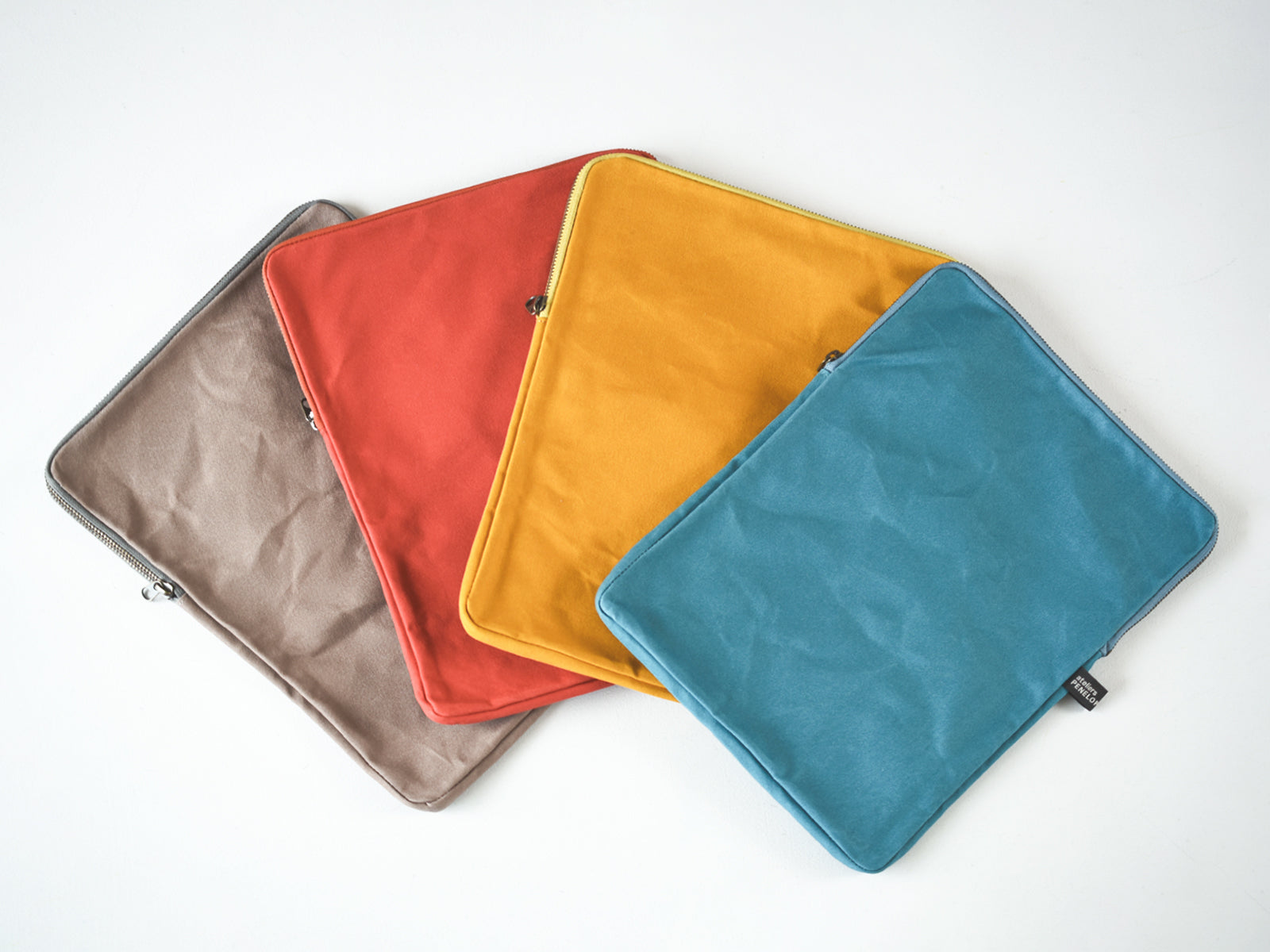 Hold Pouch（L）