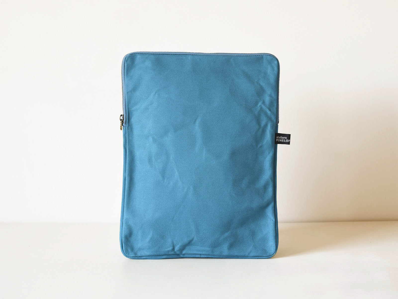 Hold Pouch（L）