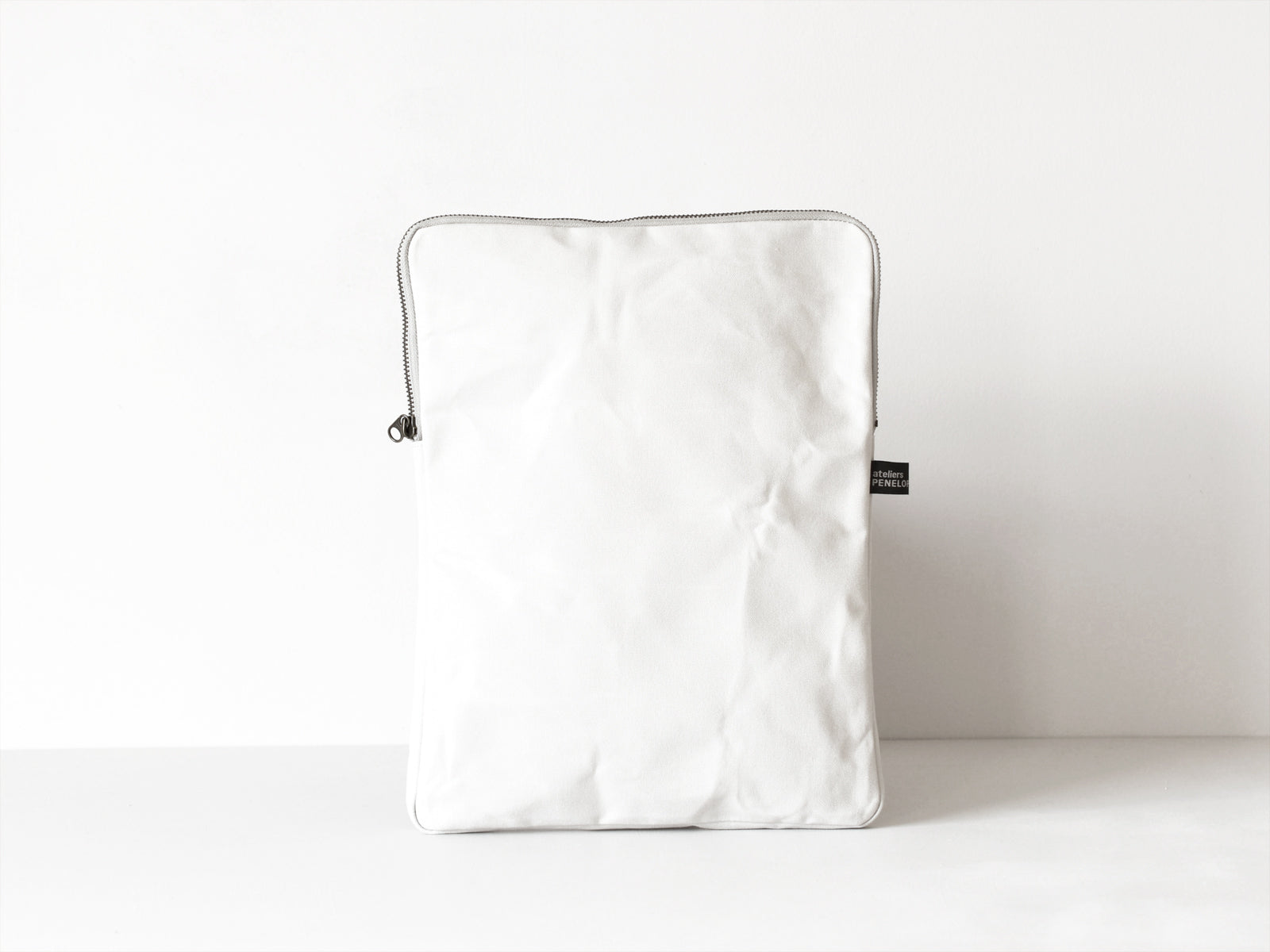 Hold Pouch（L）