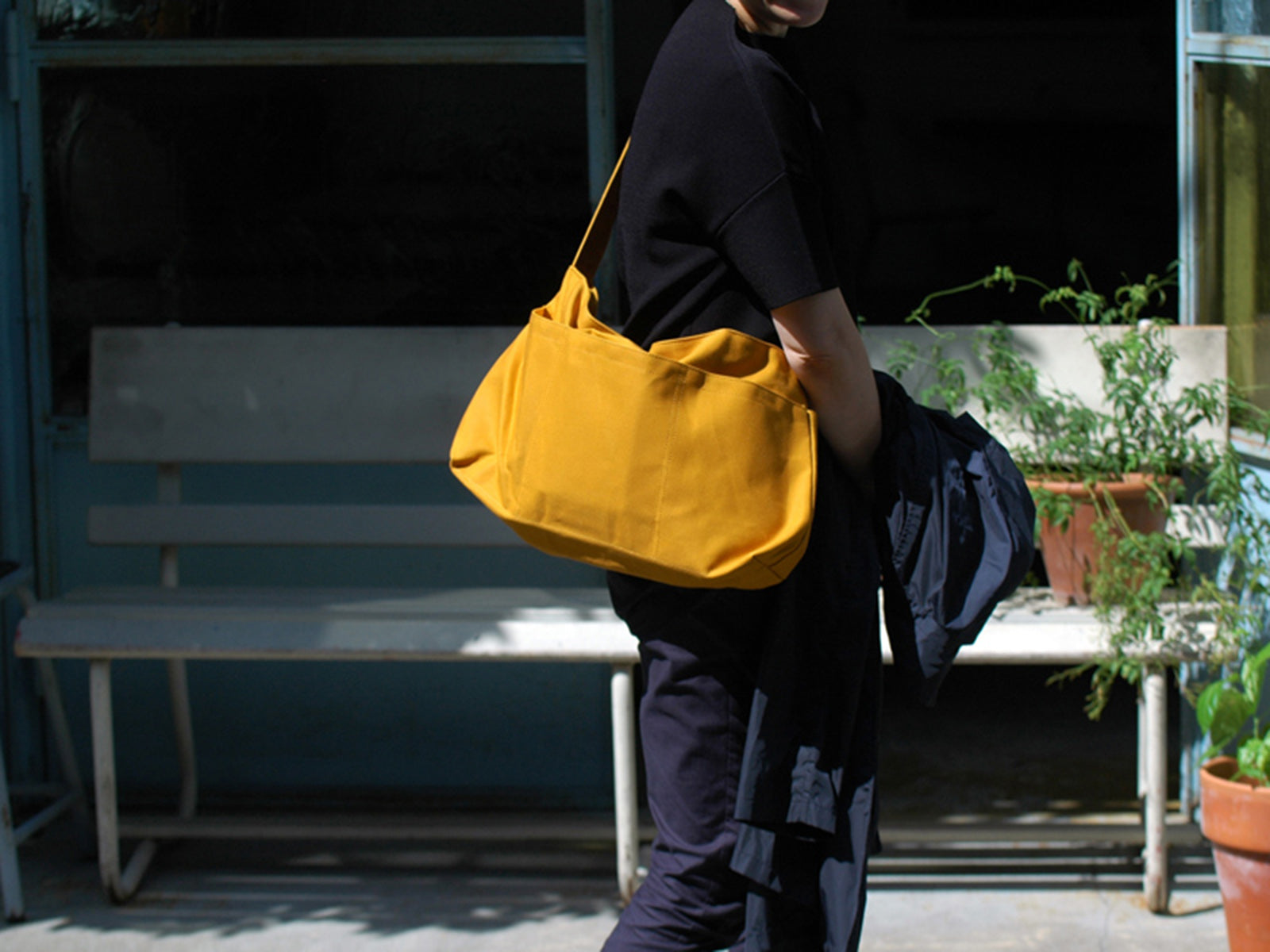 Safari Shoulder
