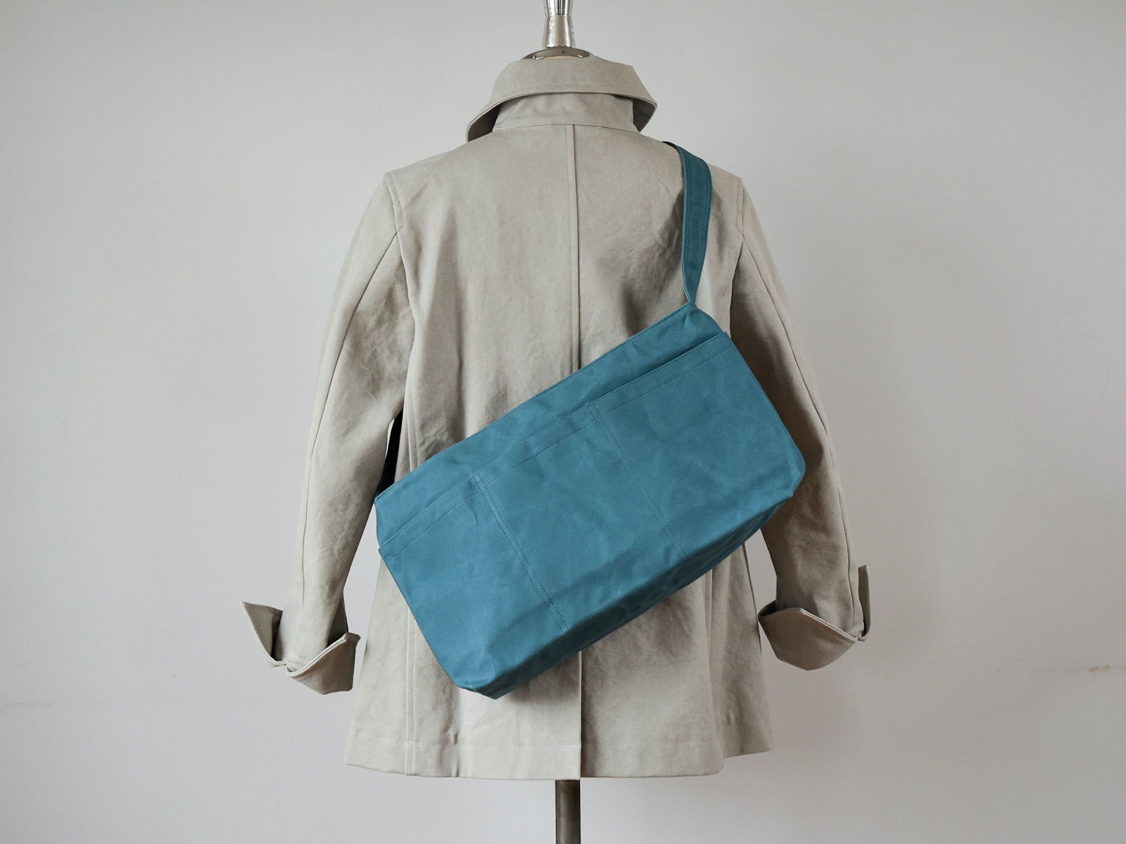 Safari Shoulder